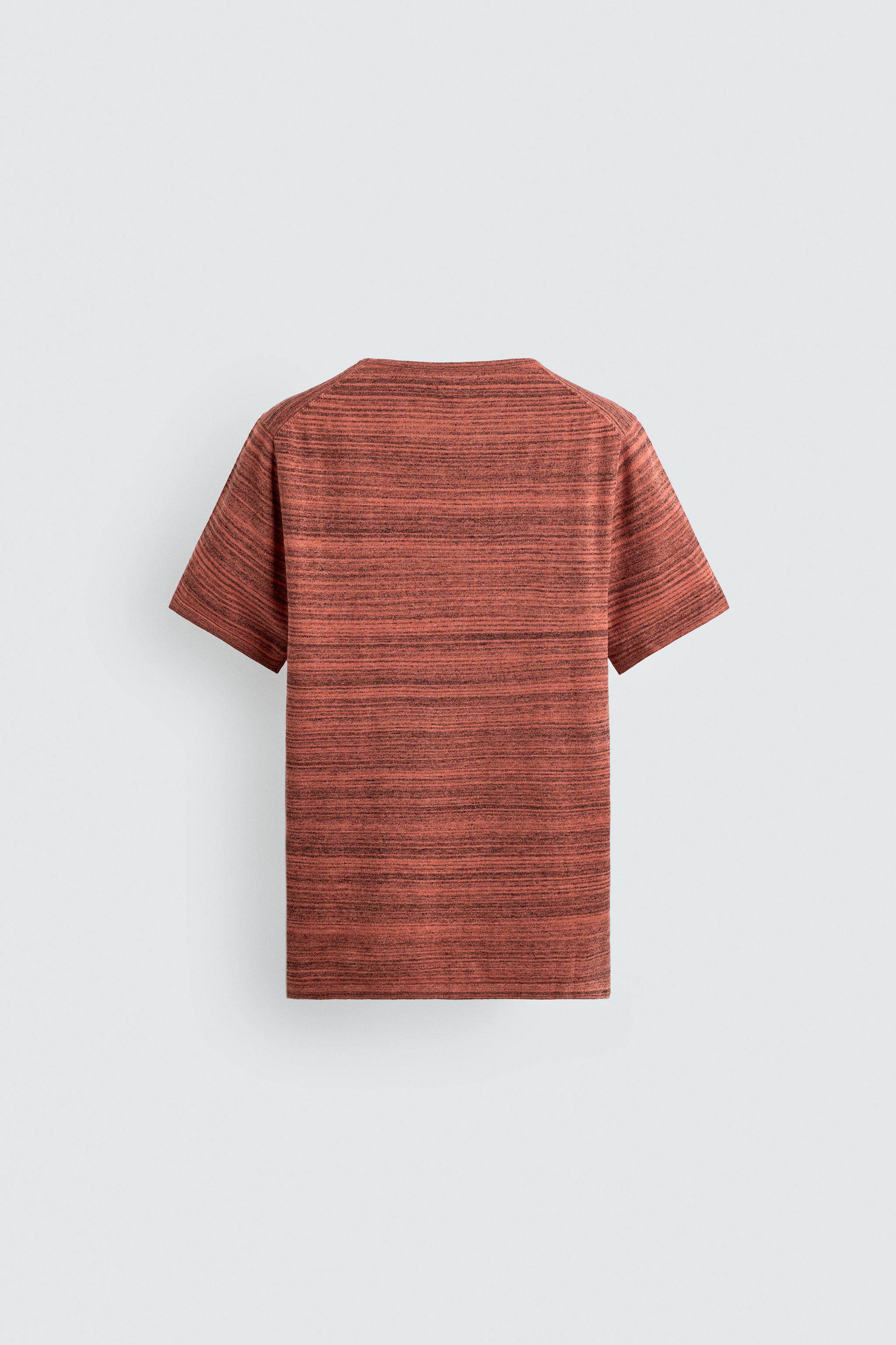 IRREGULAR STRIPED KNIT T-SHIRT